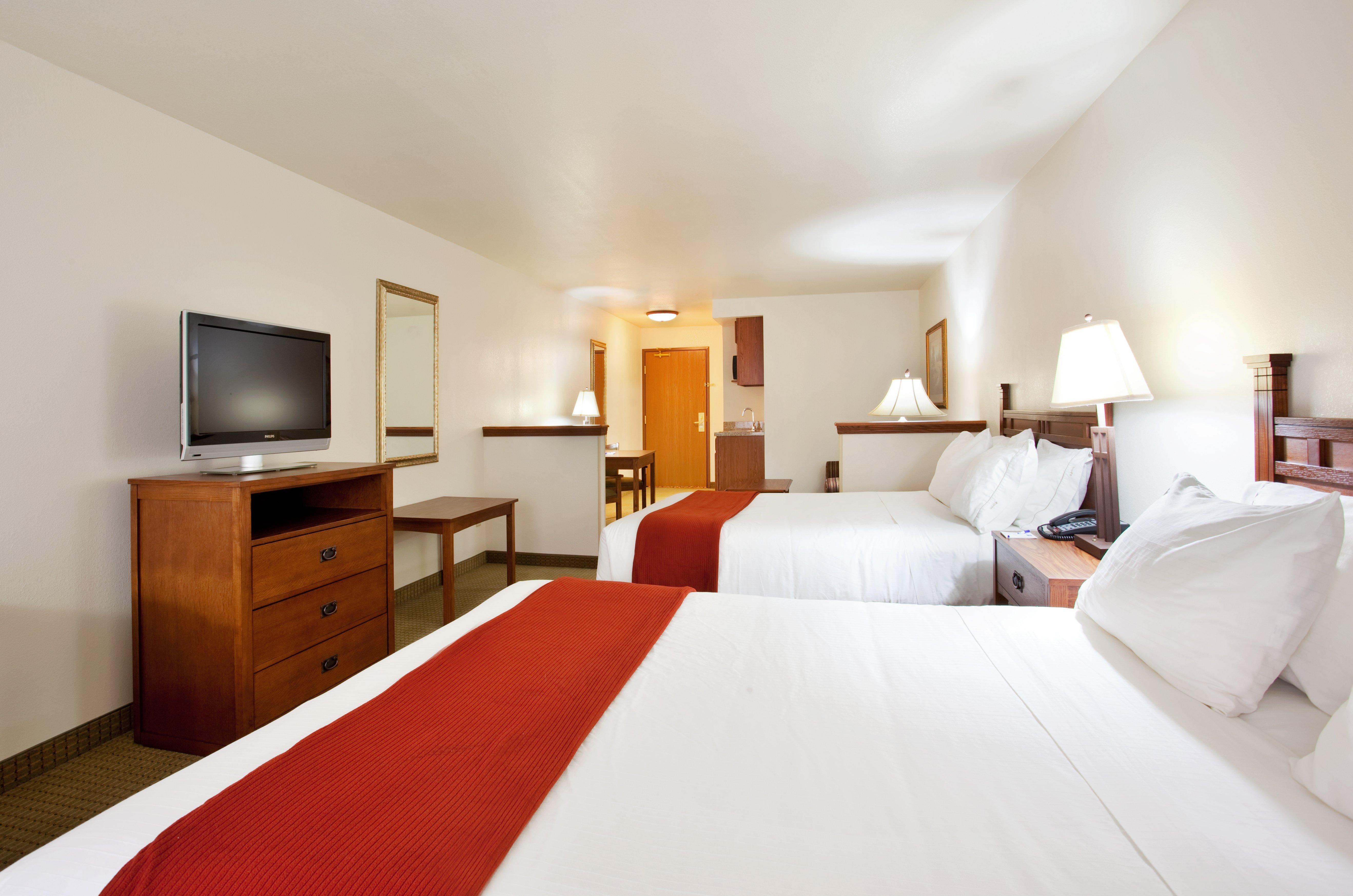 Holiday Inn Express Hotel & Suites Mattoon By Ihg Екстериор снимка